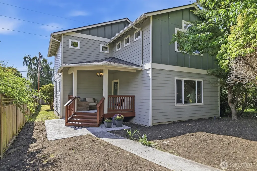 1910 Chestnut Street Everett WA 98201