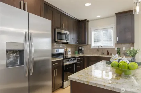 1910 Chestnut Street Everett WA 98201