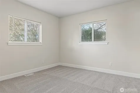 1910 Chestnut Street Everett WA 98201