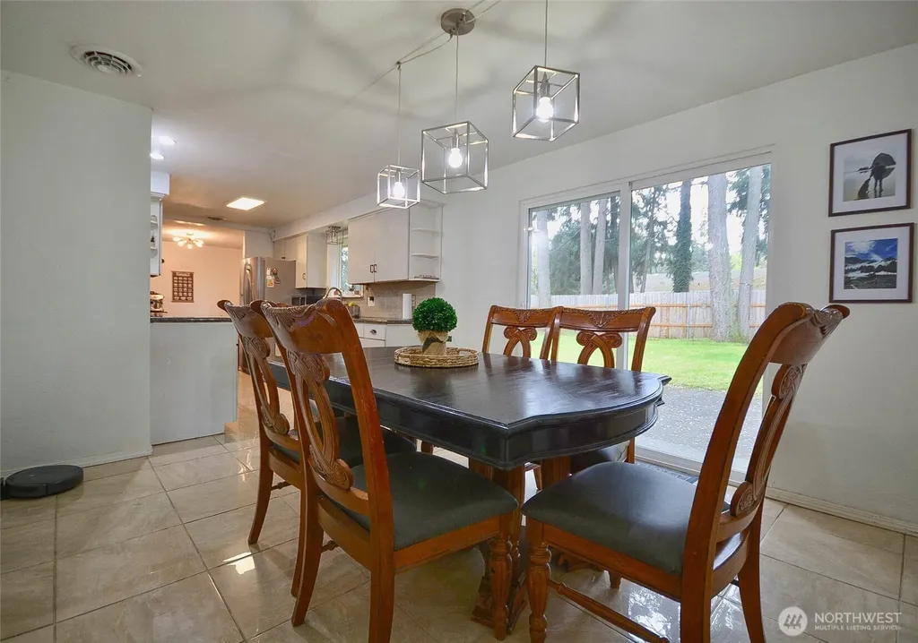 6909 33rd Avenue SW Lacey WA 98503