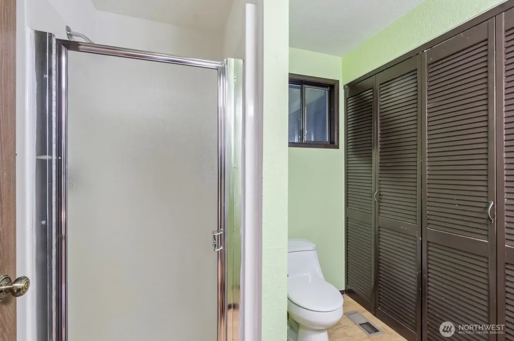 7651 Redstart Drive SE Olympia WA 98513