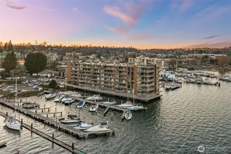 9500 Rainier Avenue S Seattle WA 98118