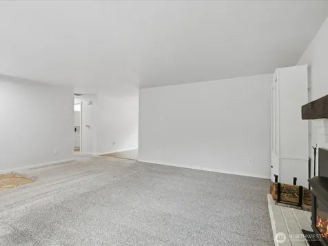 14738 SE 244th Street Kent WA 98042