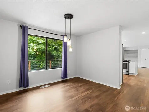 14738 SE 244th Street Kent WA 98042
