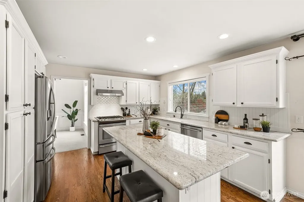 23018 SE 247th Court Maple Valley WA 98038