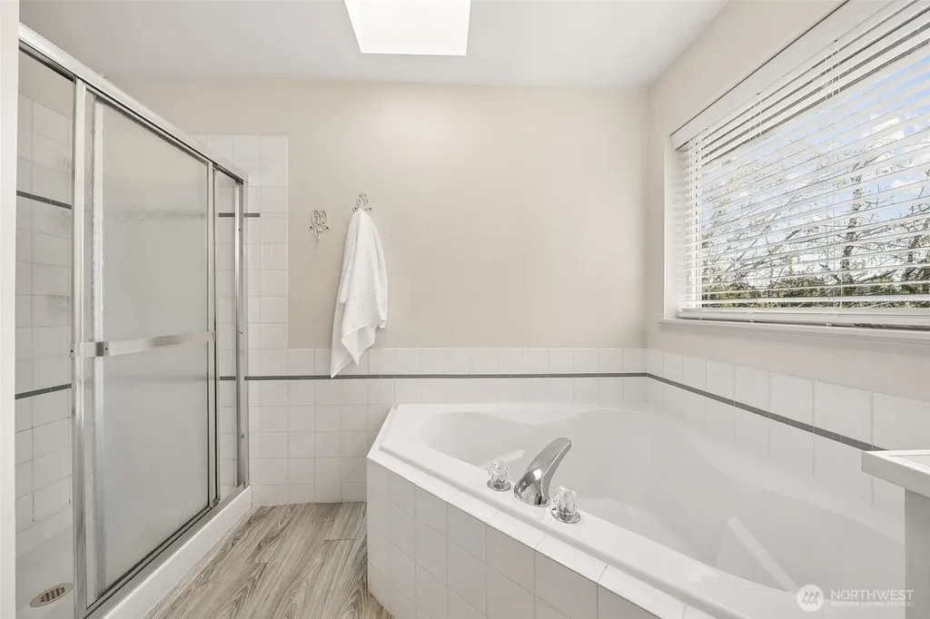 23018 SE 247th Court Maple Valley WA 98038