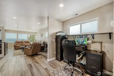 11031 Cornell Avenue S Seattle WA 98178