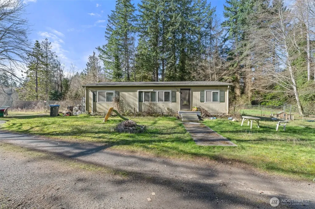 10030 NW Pioneer Road Seabeck WA 98380