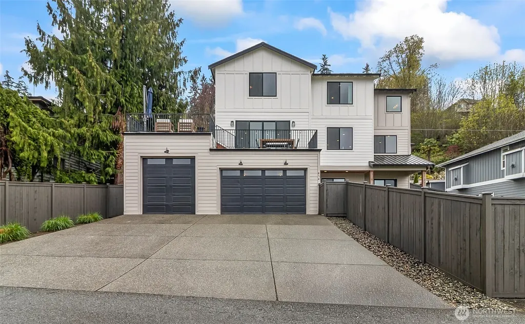 914 6th Street Mukilteo WA 98275