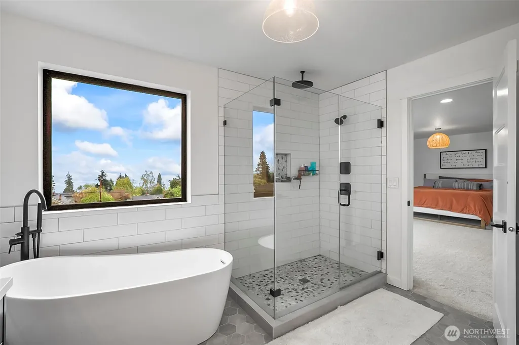 914 6th Street Mukilteo WA 98275