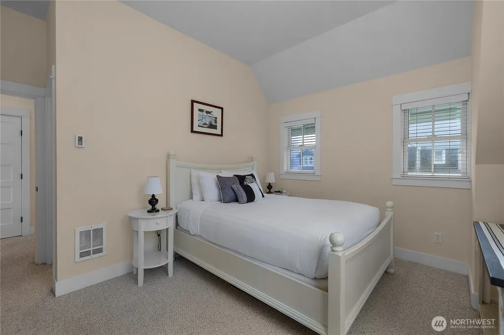 3 Float Lane Pacific Beach WA 98571