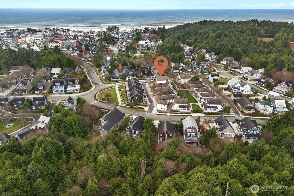 3 Float Lane Pacific Beach WA 98571