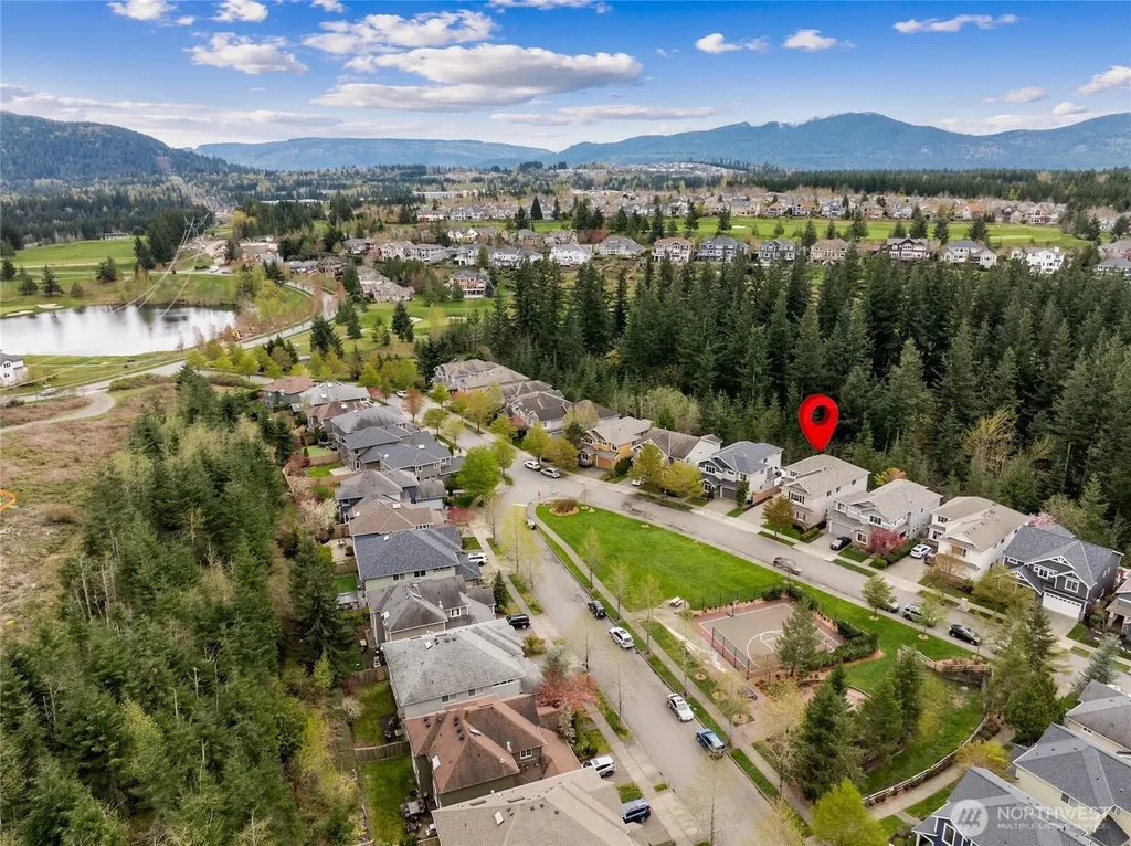 6701 W Crest View Loop SE Snoqualmie WA 98065