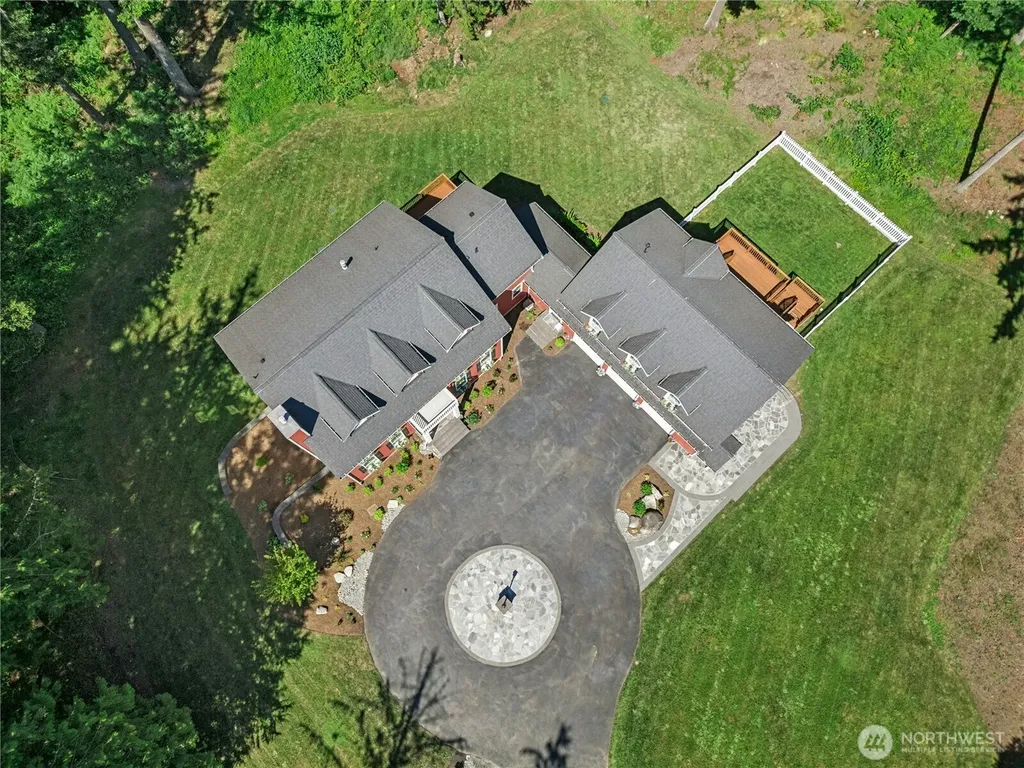 24632 NE 72nd Street Redmond WA 98053