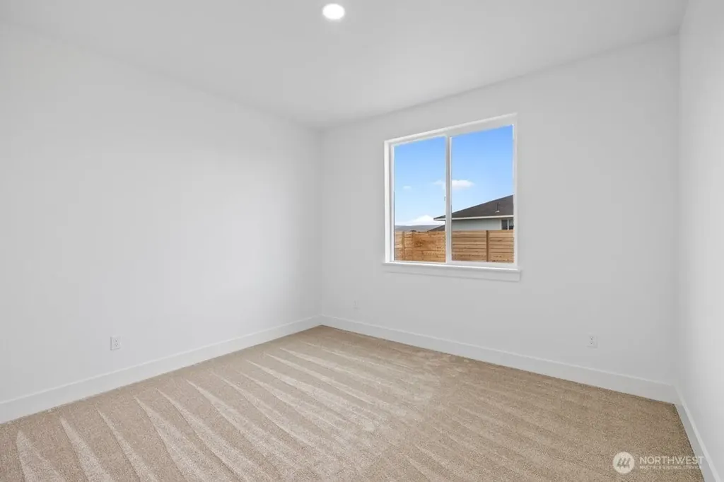 334 Spring Circle SW Mattawa WA 99349
