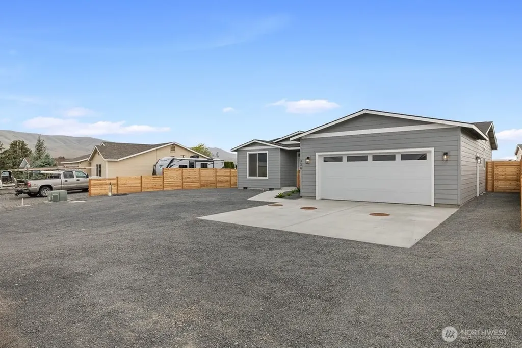 334 Spring Circle SW Mattawa WA 99349