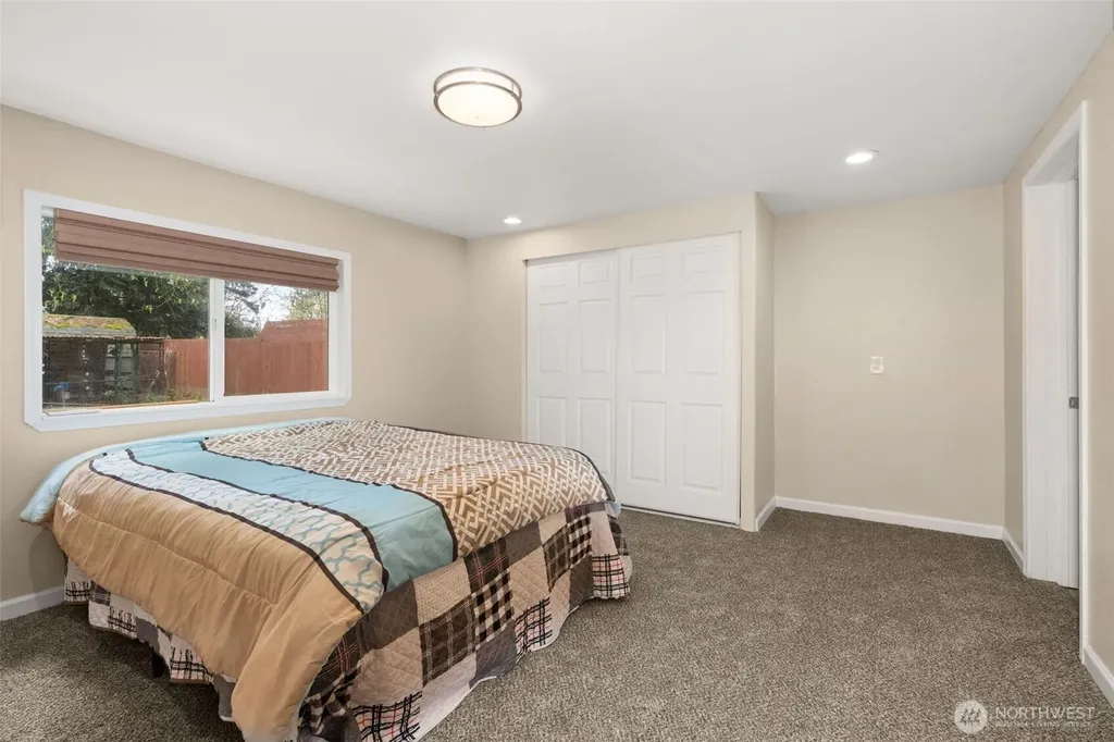 8628 358th Street S Roy WA 98580