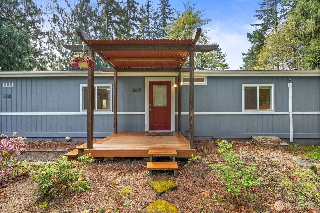 8628 358th Street S Roy WA 98580