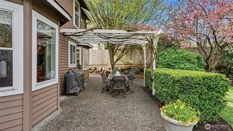23926 25th Drive SE Bothell WA 98021