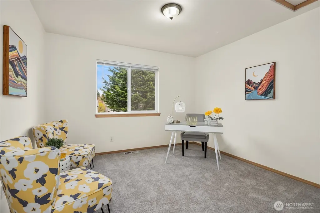 5735 14th Drive W Everett WA 98203