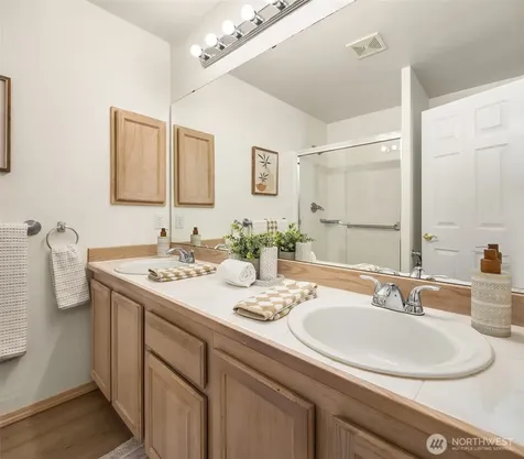 5735 14th Drive W Everett WA 98203
