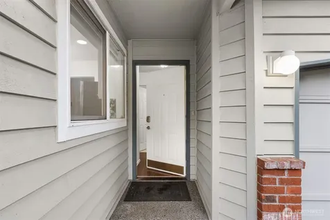 5735 14th Drive W Everett WA 98203