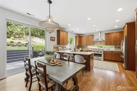 5726 Solana Lane NE Bainbridge Island WA 98110