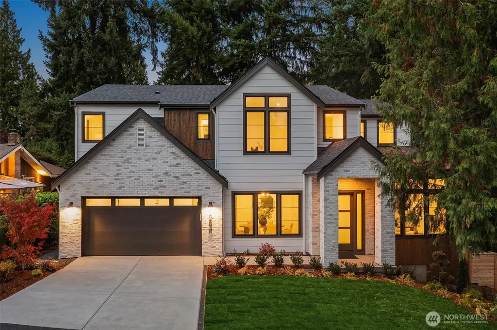 10620 NE 28th Place Bellevue WA 98004