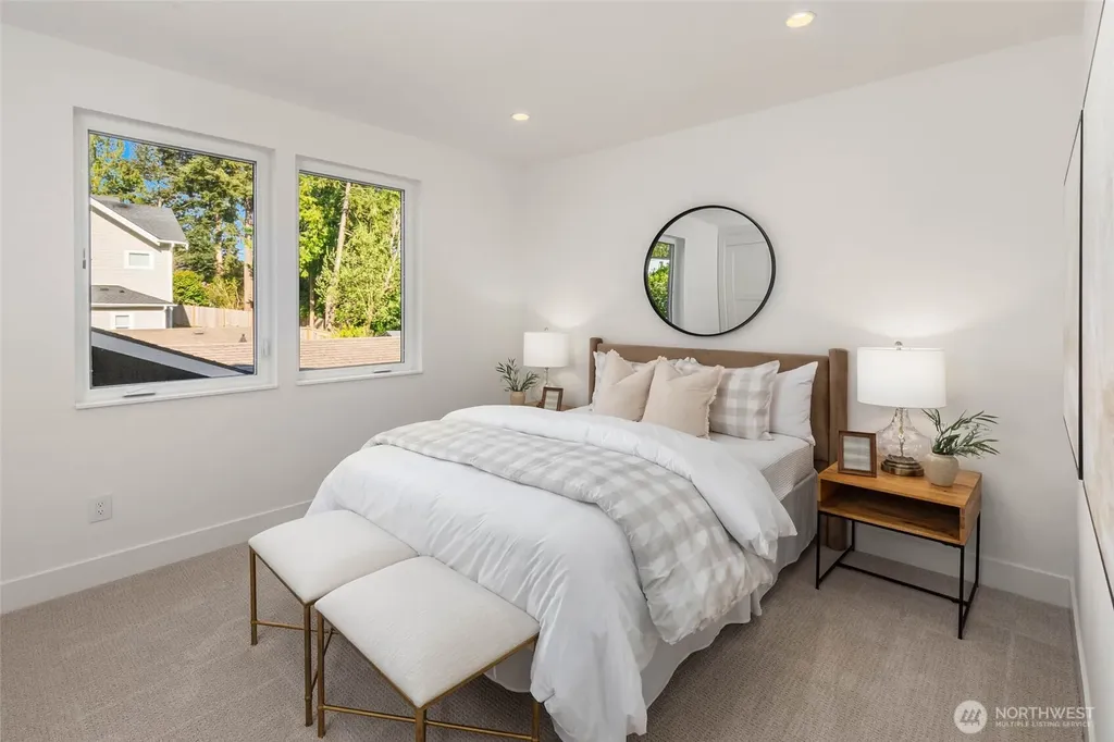 10620 NE 28th Place Bellevue WA 98004