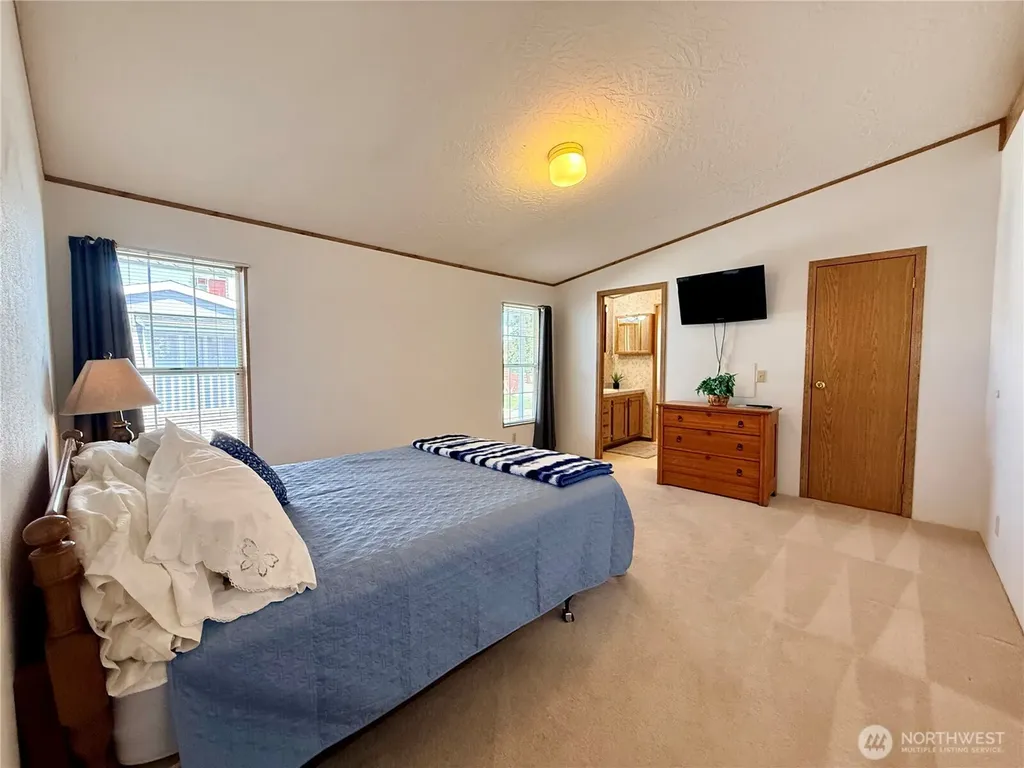 1111 Archwood Drive SW Olympia WA 98502