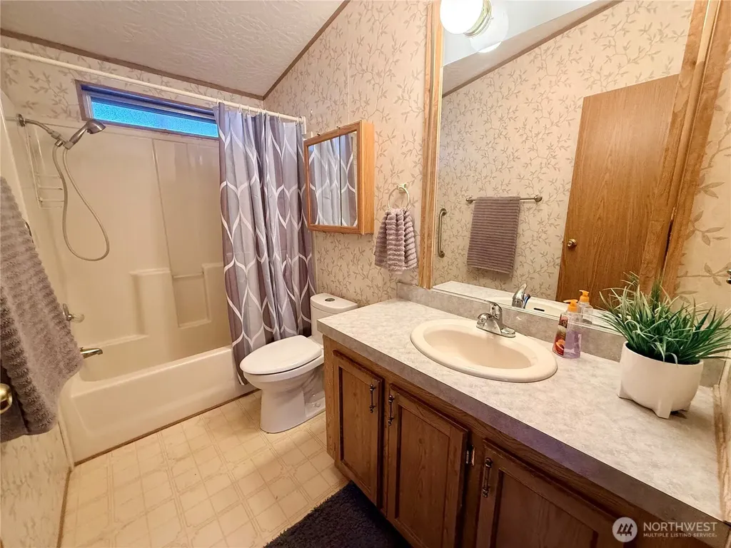 1111 Archwood Drive SW Olympia WA 98502