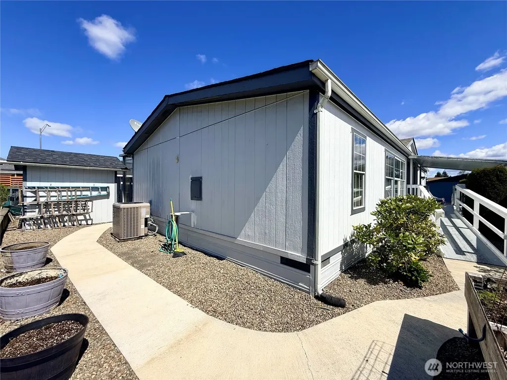 1111 Archwood Drive SW Olympia WA 98502