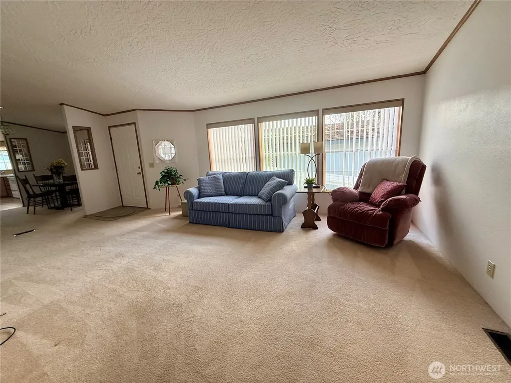 1111 Archwood Drive SW Olympia WA 98502