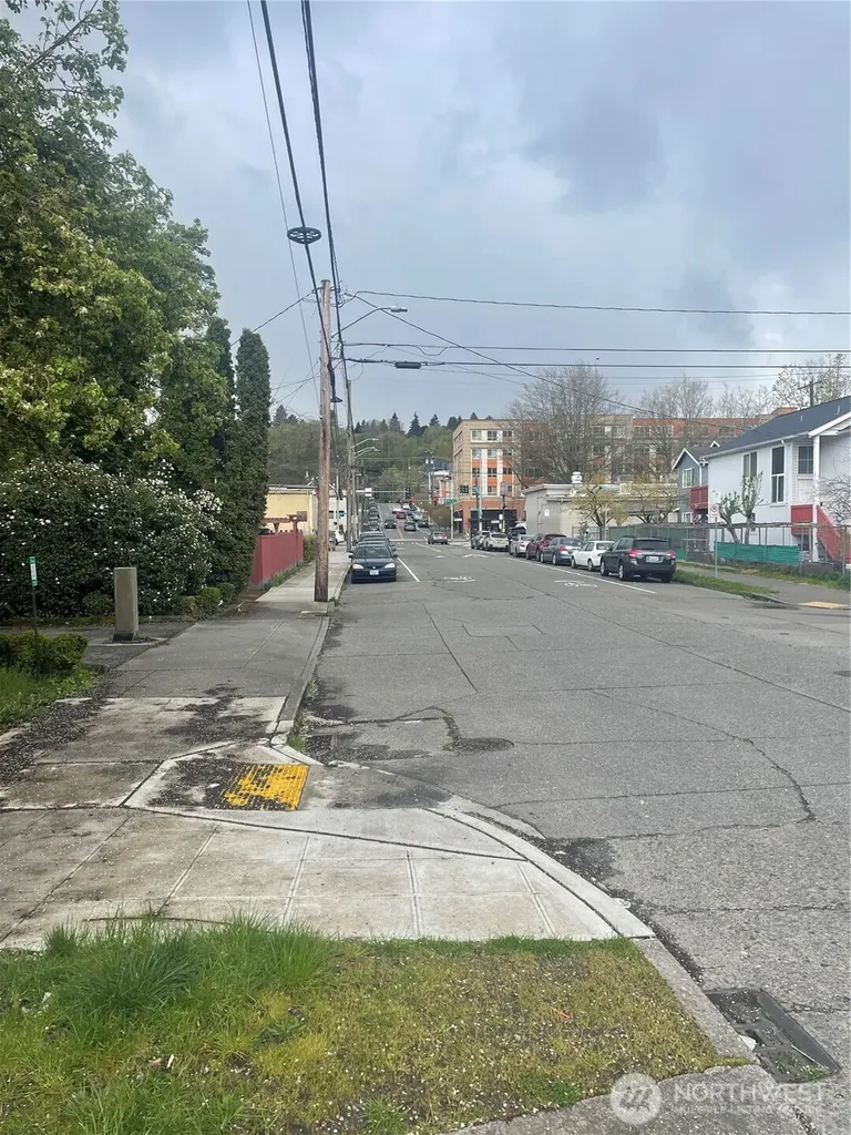 3101 S Walden Street Seattle WA 98144