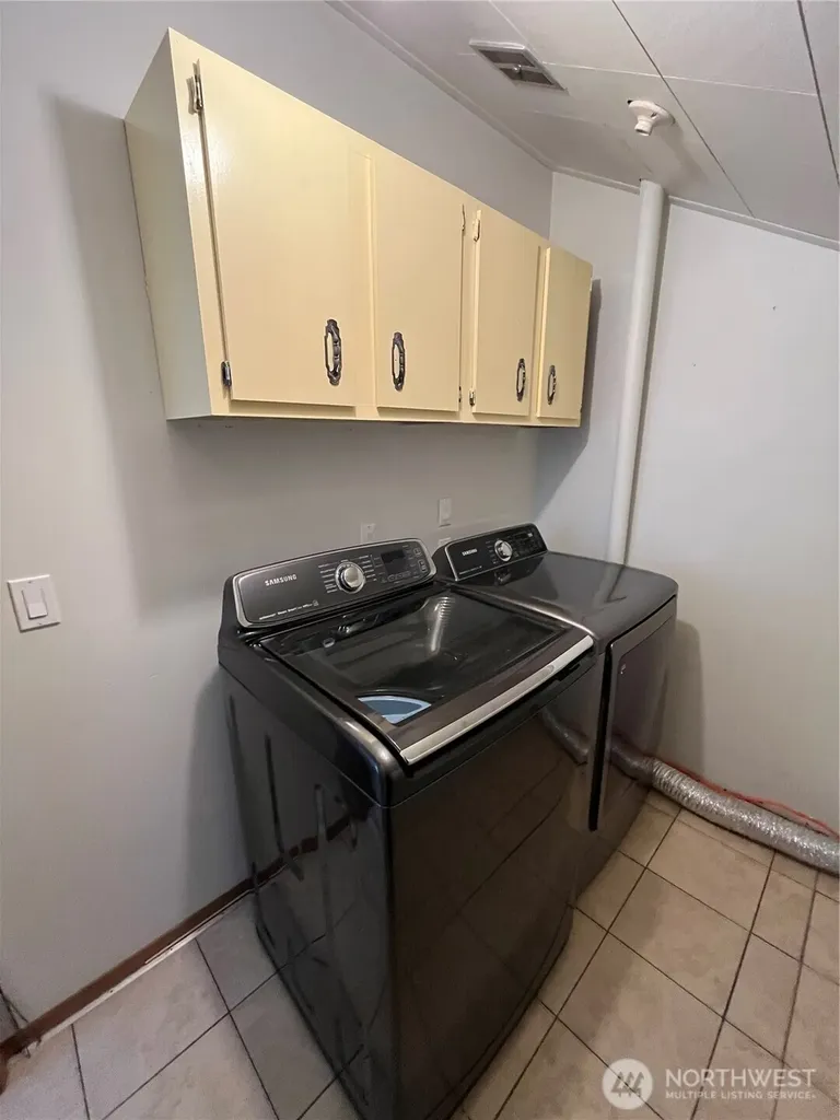 102 Shelter Bay Drive La Conner WA 98257