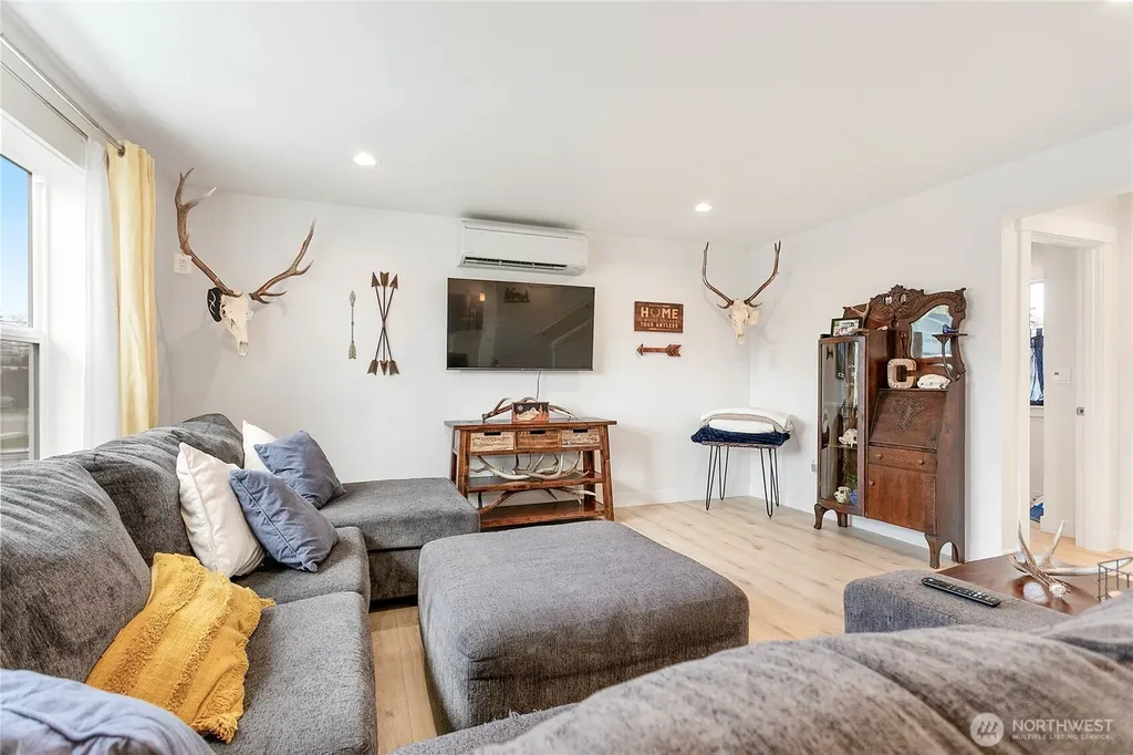 226 Morton Street Sumas WA 98295