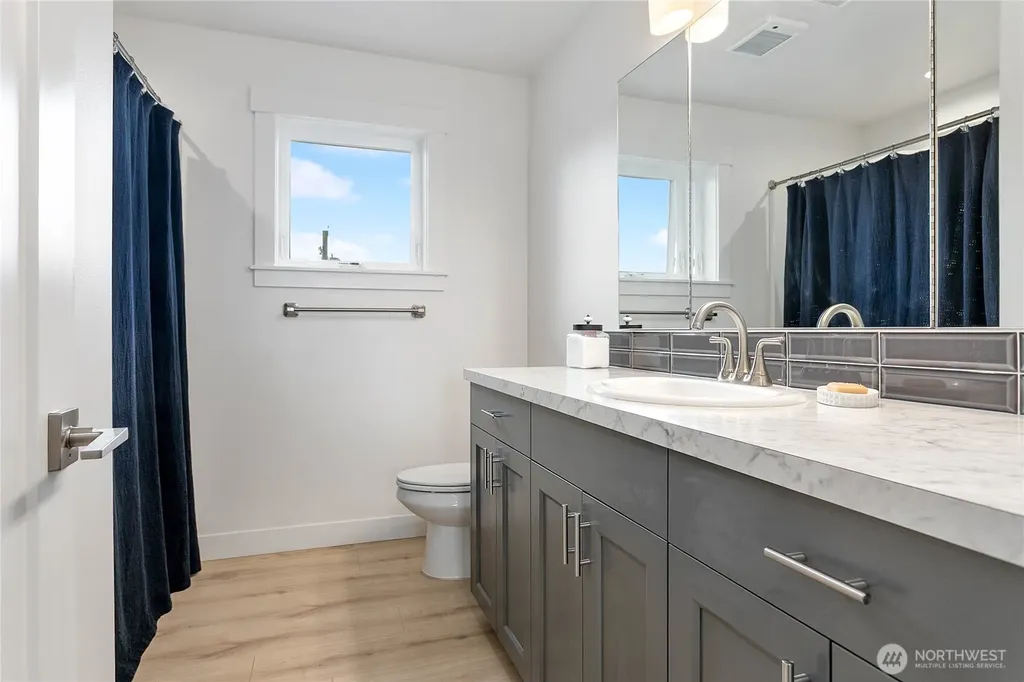 226 Morton Street Sumas WA 98295