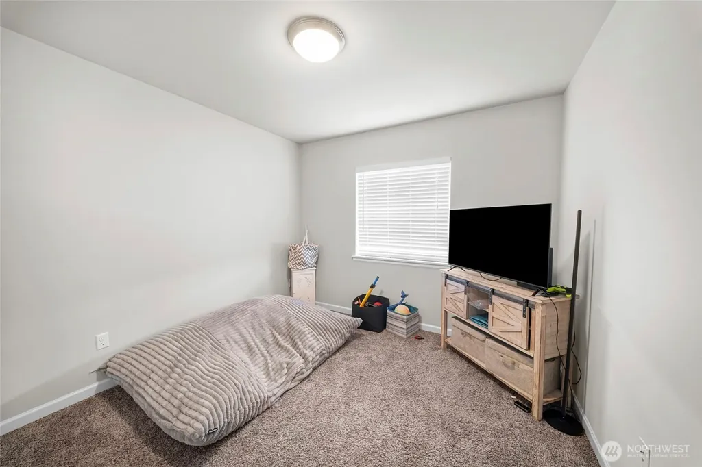 9966 Dotson Street SE Yelm WA 98597