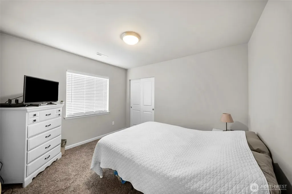 9966 Dotson Street SE Yelm WA 98597
