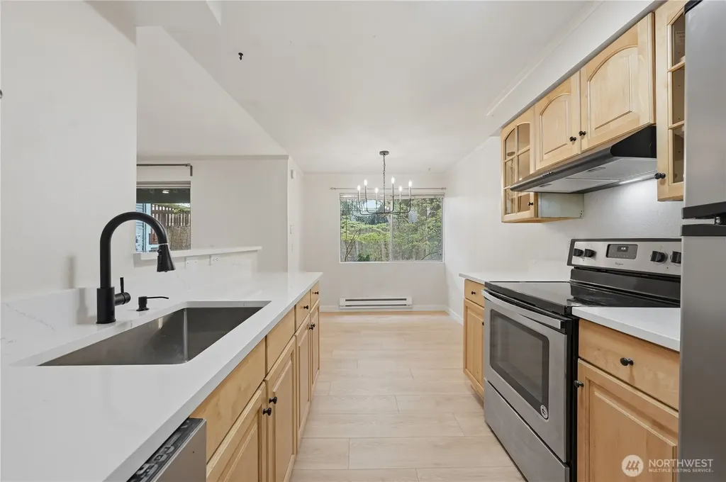 17203 NE 45th Street Redmond WA 98052
