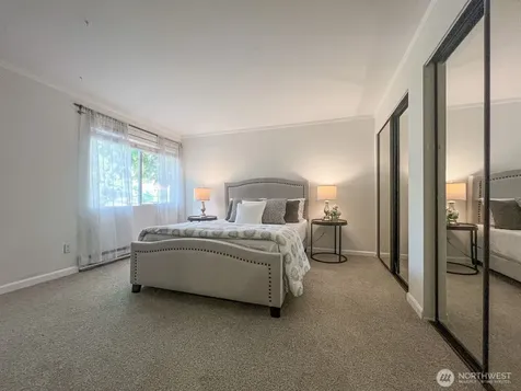 17203 NE 45th Street Redmond WA 98052