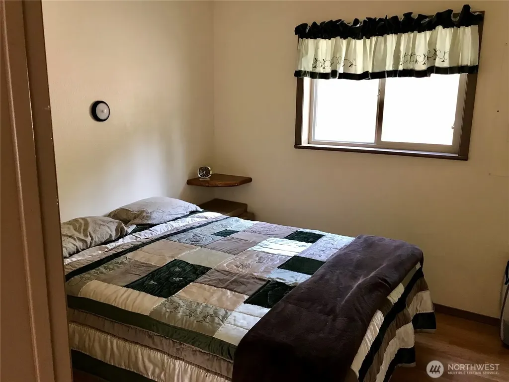 513 9 Mile Road Oroville WA 98844