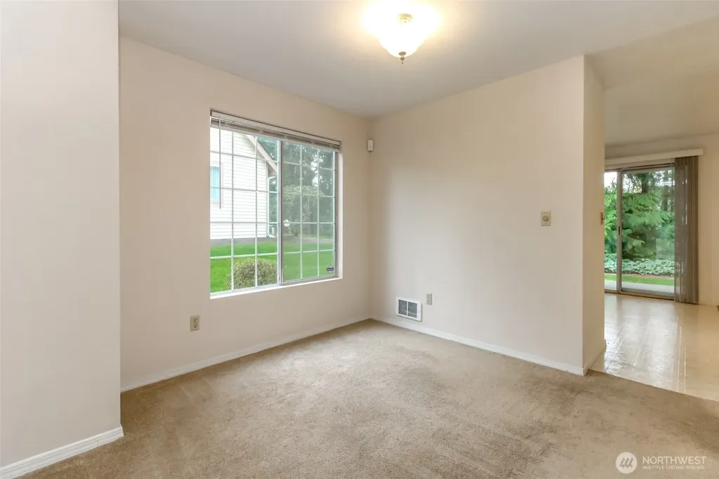 235 S 329th Lane Federal Way WA 98003