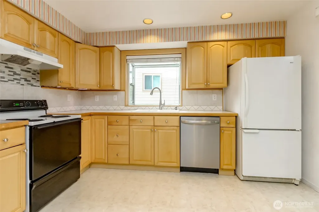 235 S 329th Lane Federal Way WA 98003