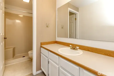 235 S 329th Lane Federal Way WA 98003
