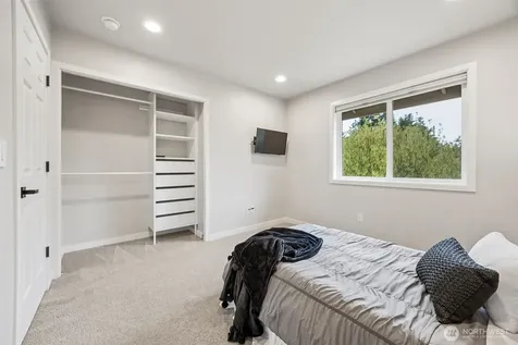 37920 21st Place S Federal Way WA 98003