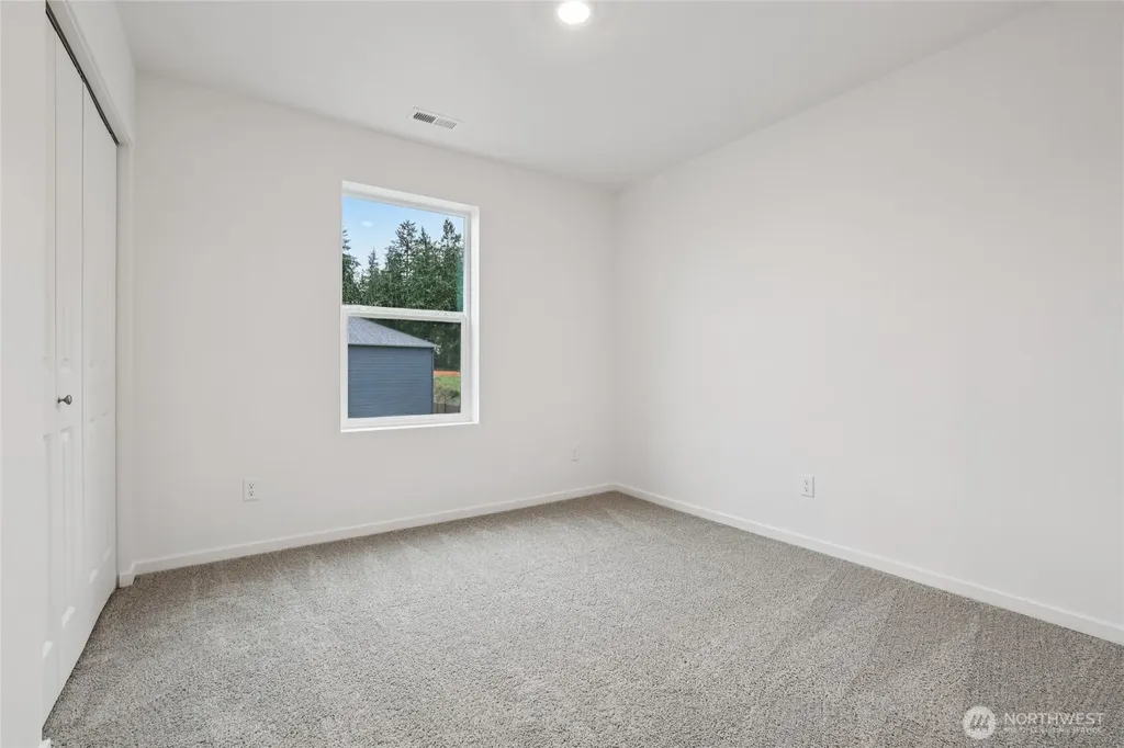 10734 188th Street E Puyallup WA 98374
