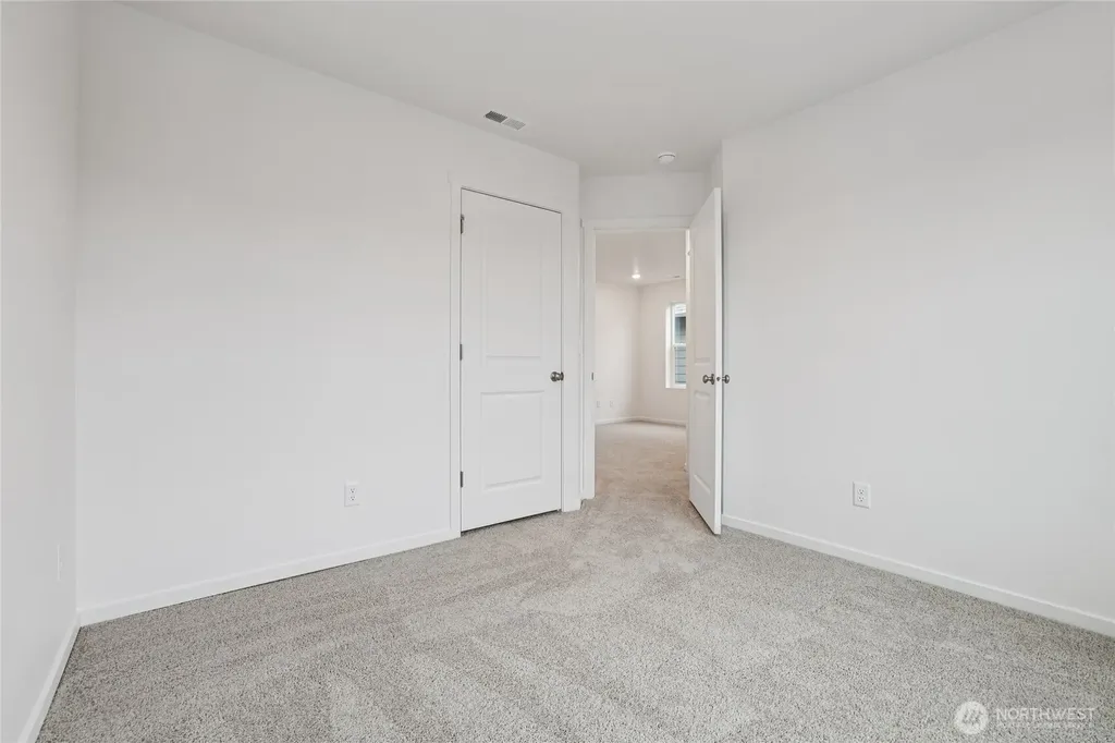 10734 188th Street E Puyallup WA 98374
