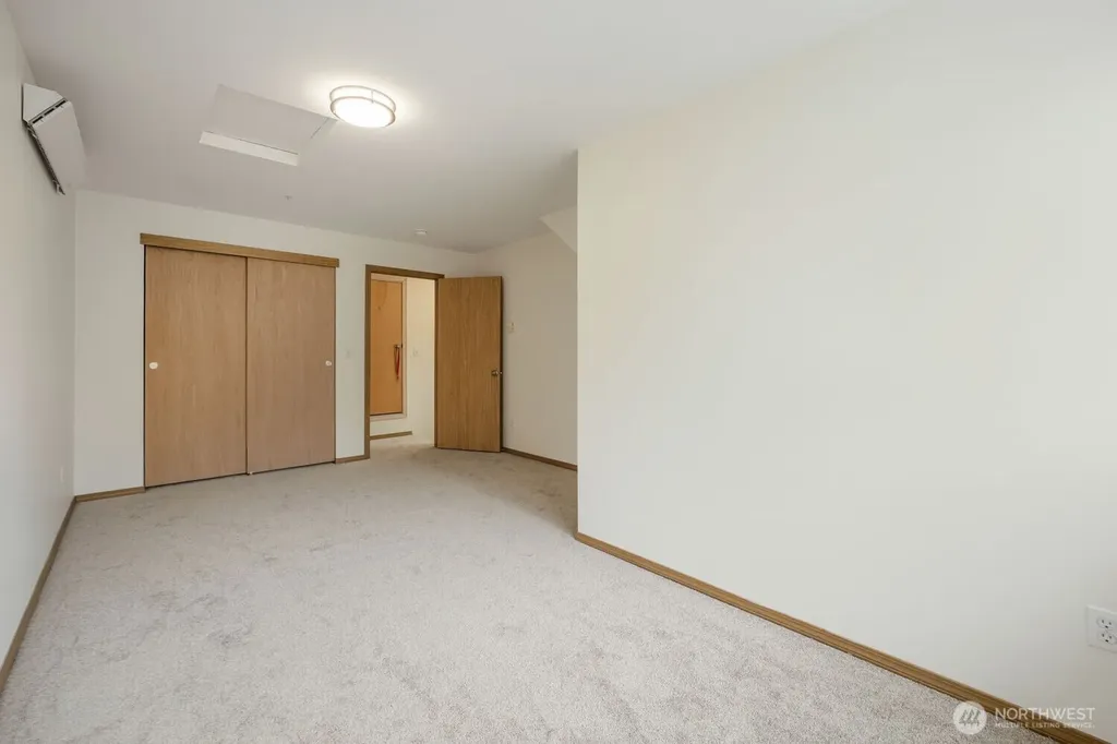 7710 Chicago Court S Seattle WA 98118