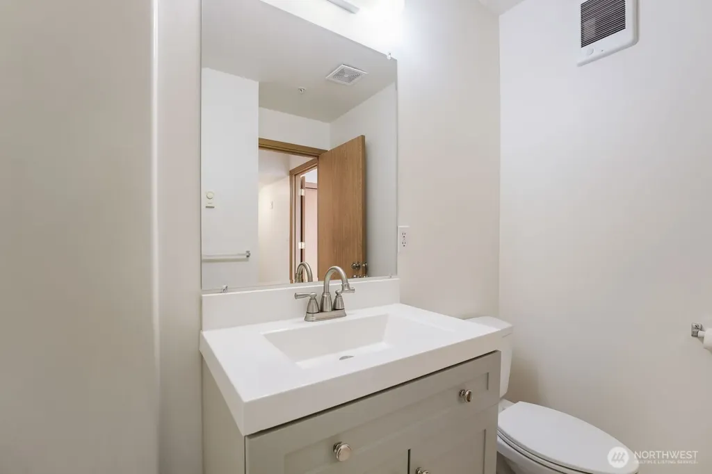 7710 Chicago Court S Seattle WA 98118